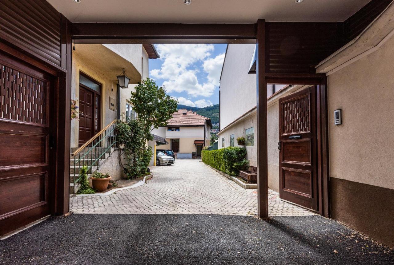 Avlija - Historic Gem Apartment ซาราเยโว ภายนอก รูปภาพ